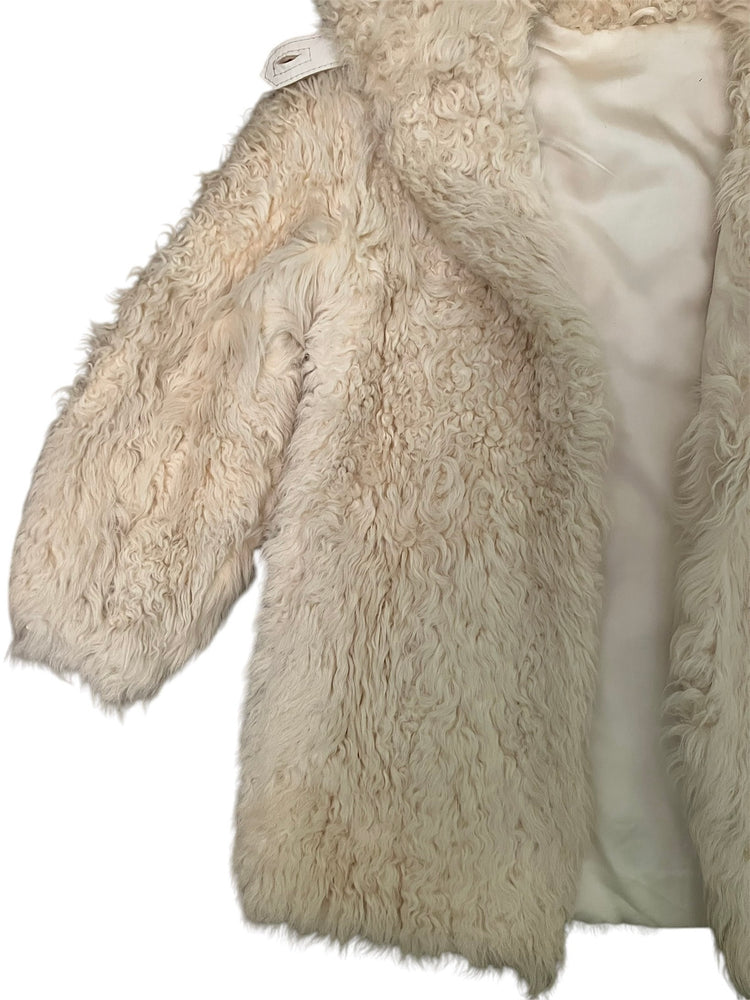 
                  
                    Load image into Gallery viewer, Curly lamb fur coat with hood
                  
                